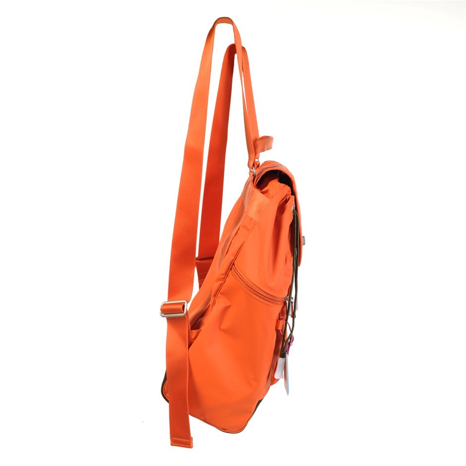 mandarina duck utility backpack