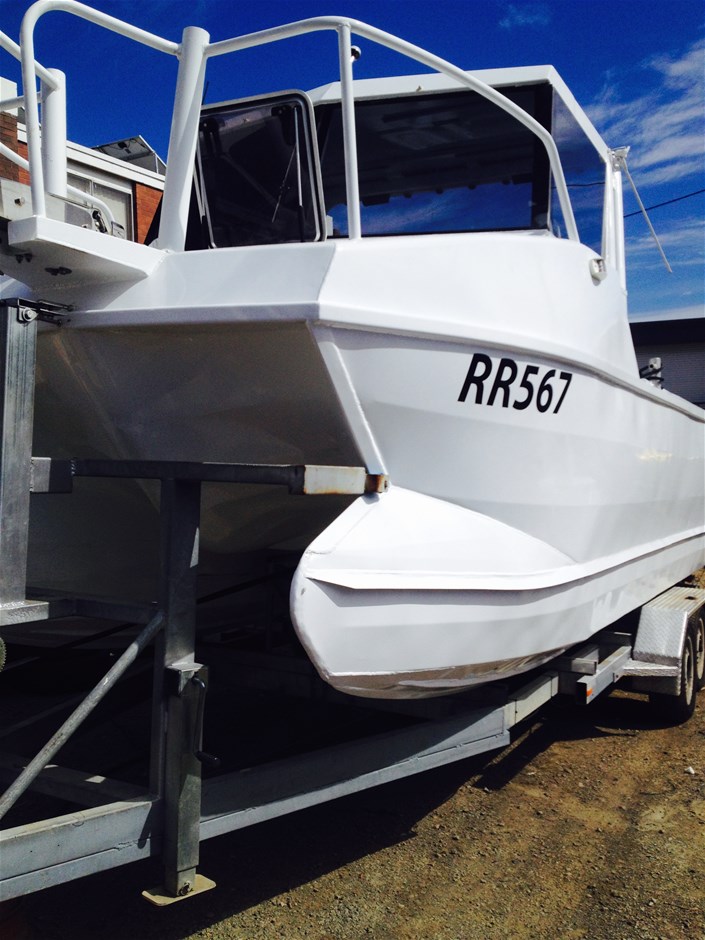 2010 Marlin Broadbill aluminium 7.2 metre twin hull half cab boat