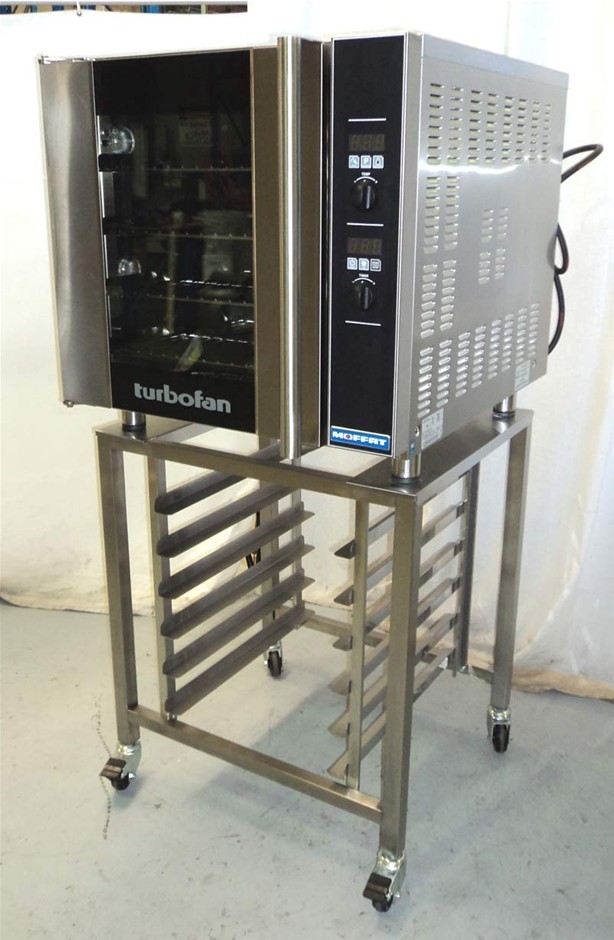 TURBOFAN E32D4 Convection Oven with Stan