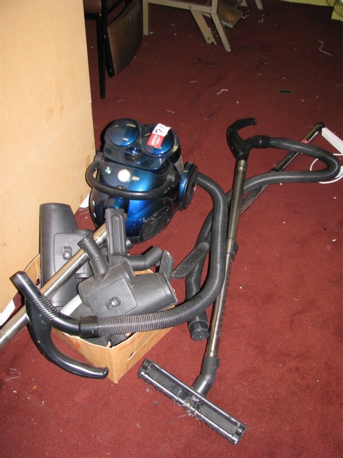 lumina bagless vacuum cleaner