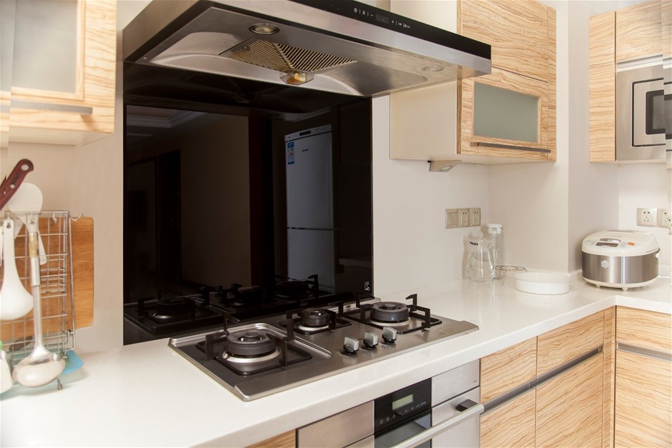 Toughened 90cm x 75cm Black Glass Kitche