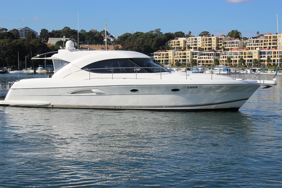 riviera 4700 sport yacht review