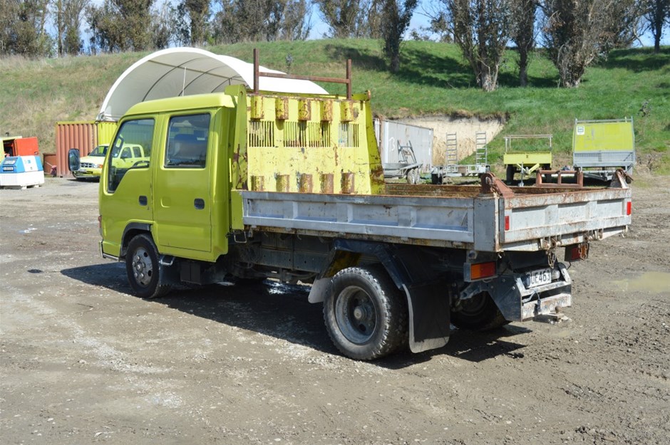 Download 1997 Isuzu ELF Double Cab Tip Truck Auction (0015-620218) | Grays New Zealand