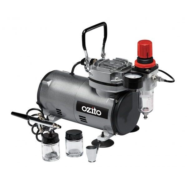 OZITO Mini Air Compressor & Airbrush Kit. Buyers Note Discount