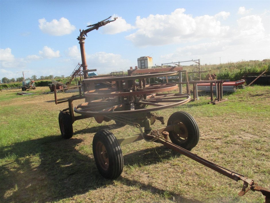 Southern Cross Travelling Irrigator With Dual Hose Reels Auction (0047