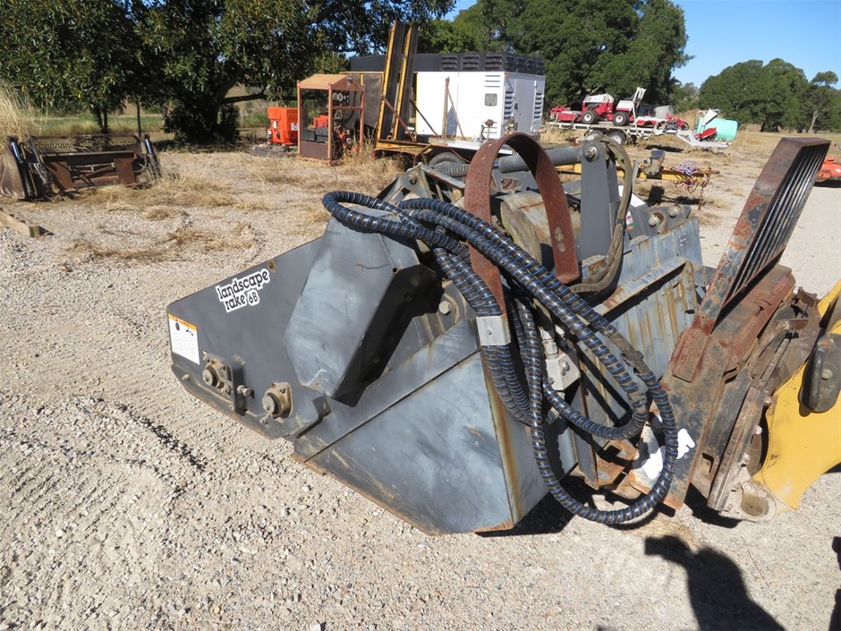 Bobcat landscape rake 6B Model LR 6B Serial No 063010092