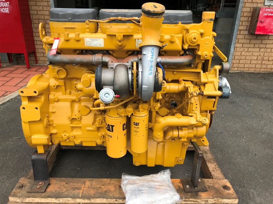 Completly rebuilt 04/2004 Cat C12 410HP Engine Auction (00183014827