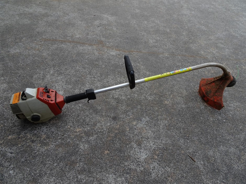 STIHL Whipper Snipper FS 36. Needs servicing. Auction (00233014928