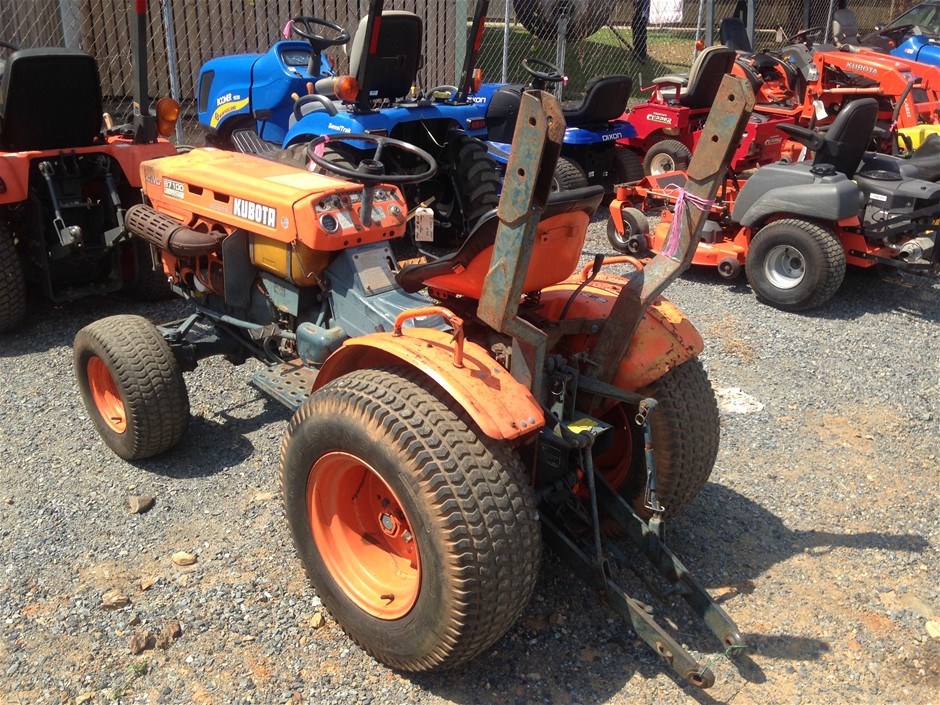 Kubota B7100 HST Tractor Auction (00117021310) Grays Australia