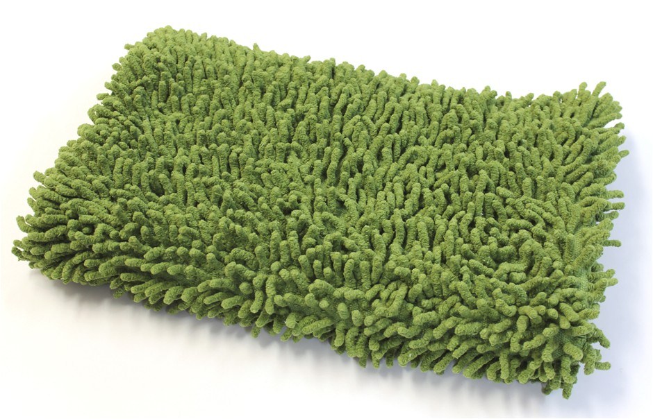 Deca Home Chenille Toggle Bath Mat - Fig
