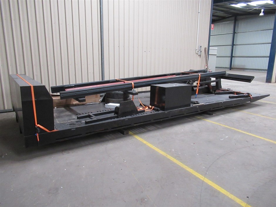 Tilt Tray Body (Mount gambier ) Auction (00308010729) Grays Australia