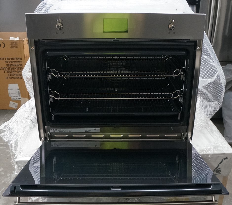 Smeg 70cm Stainless Steel Classic Thermoseal Pyrolytic Oven (SFPA7395X