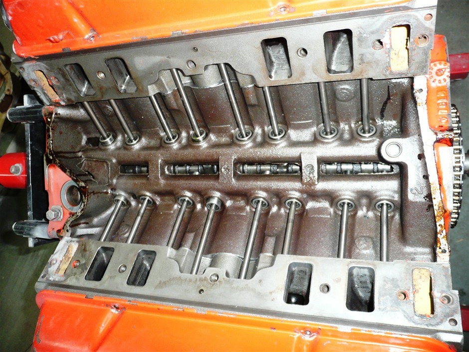 Reconditioned Holden 308 V8 engine Auction (00093002261) Grays Australia