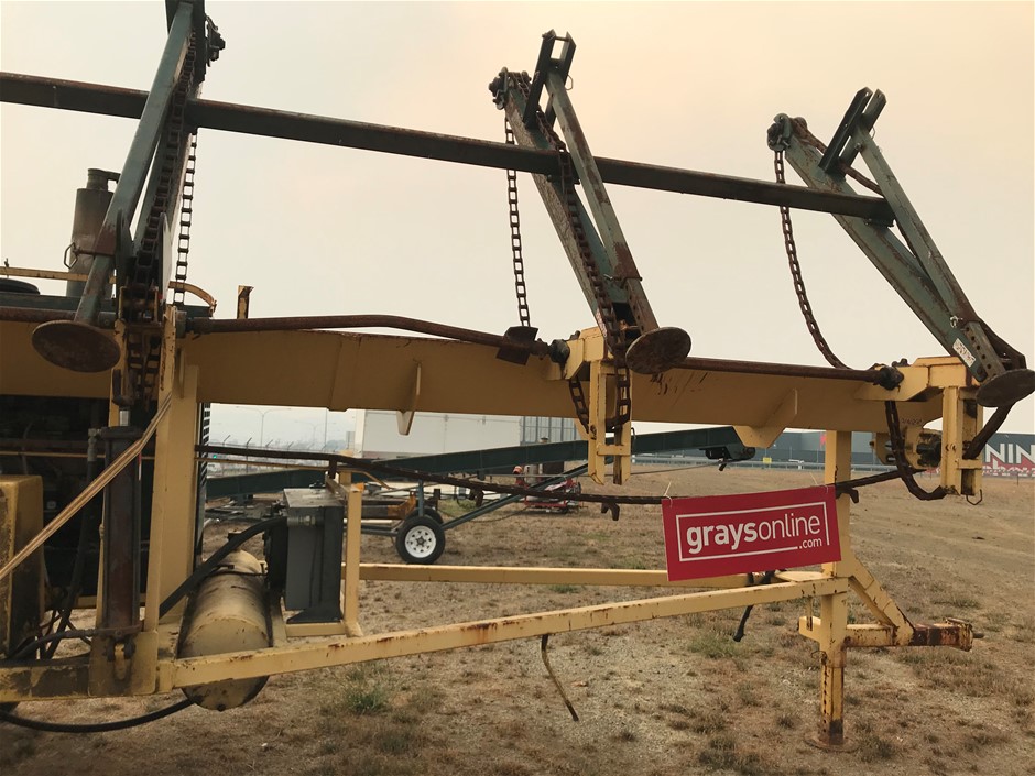 2003 (approx) Cord King Compact Splitter Mobile Fire Wood Processor