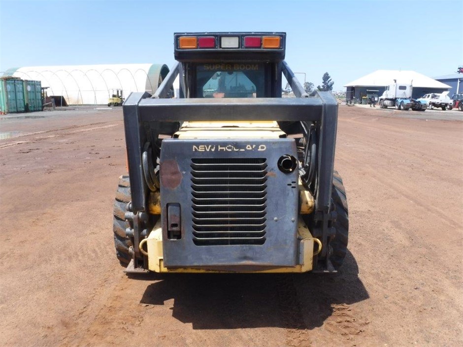 New Holland Skid Steer Loader Auction (00137022166) Grays Australia