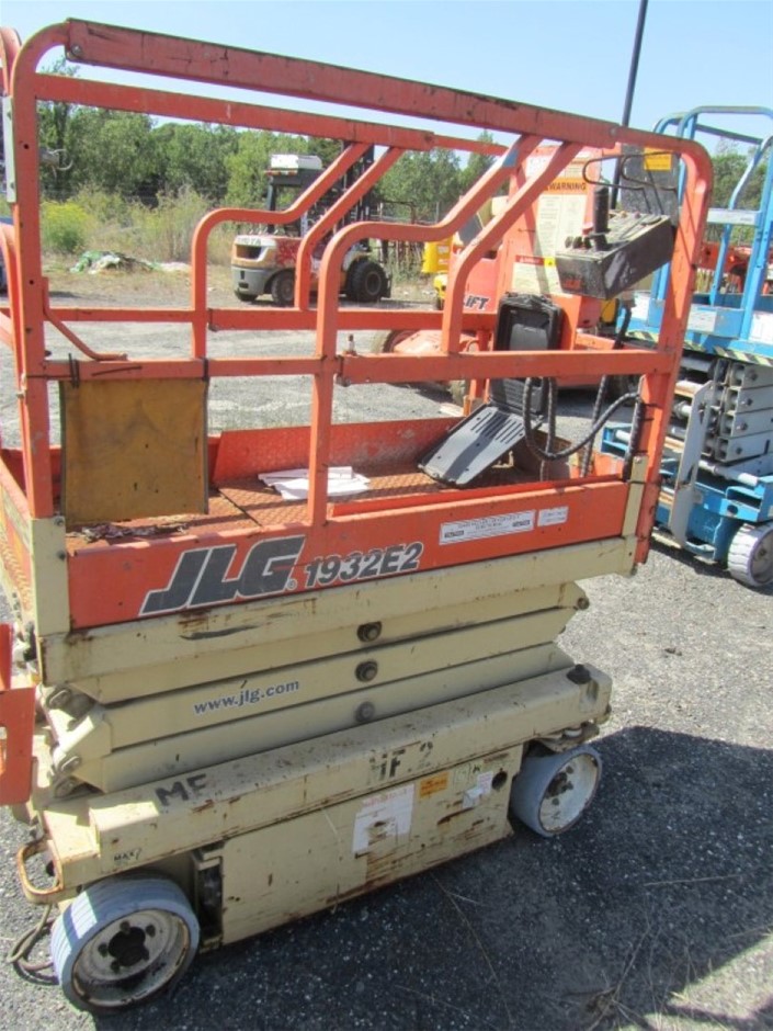 JLG 1932E2 Scissor Lift Auction (0005-3015456) | Grays Australia