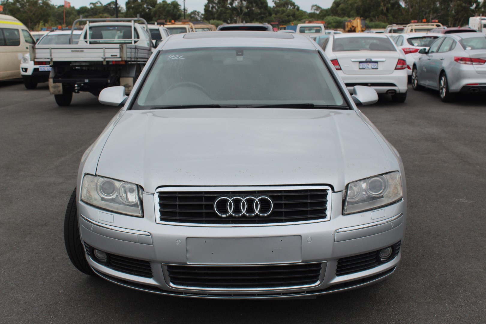 2004 Audi A8 4.2 Quattro D3 Automatic Sedan(WOVR - Repairable Write Off