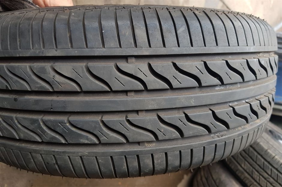 CAR TYRE 185/ 55R15 82H Auction (0012-5037339) | Grays Australia