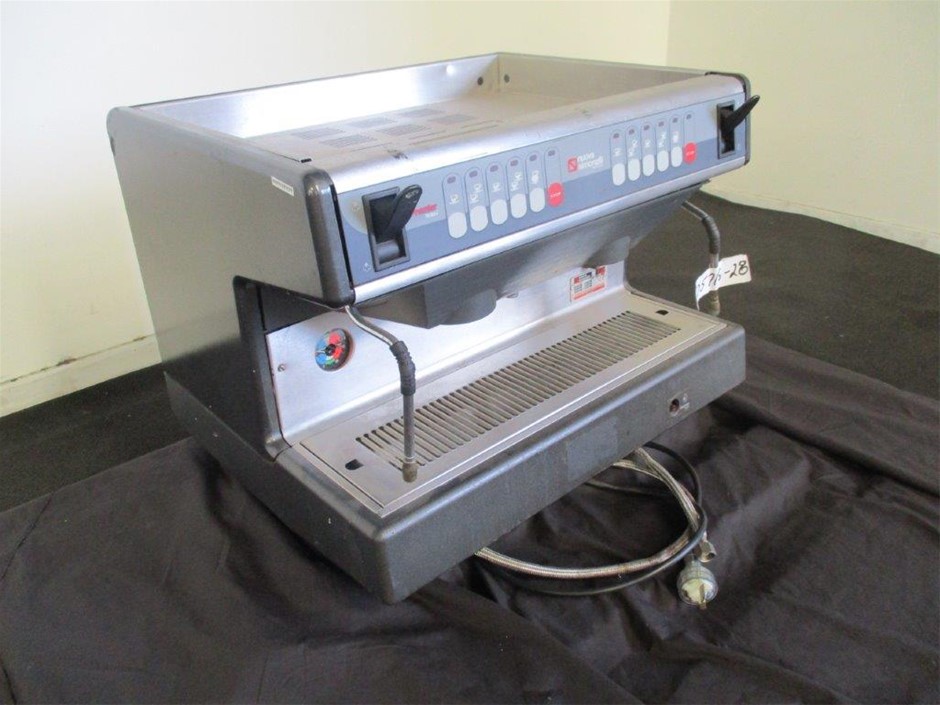 Nuova Simonelli Premier Maxi Espresso Machine Auction (00367022569
