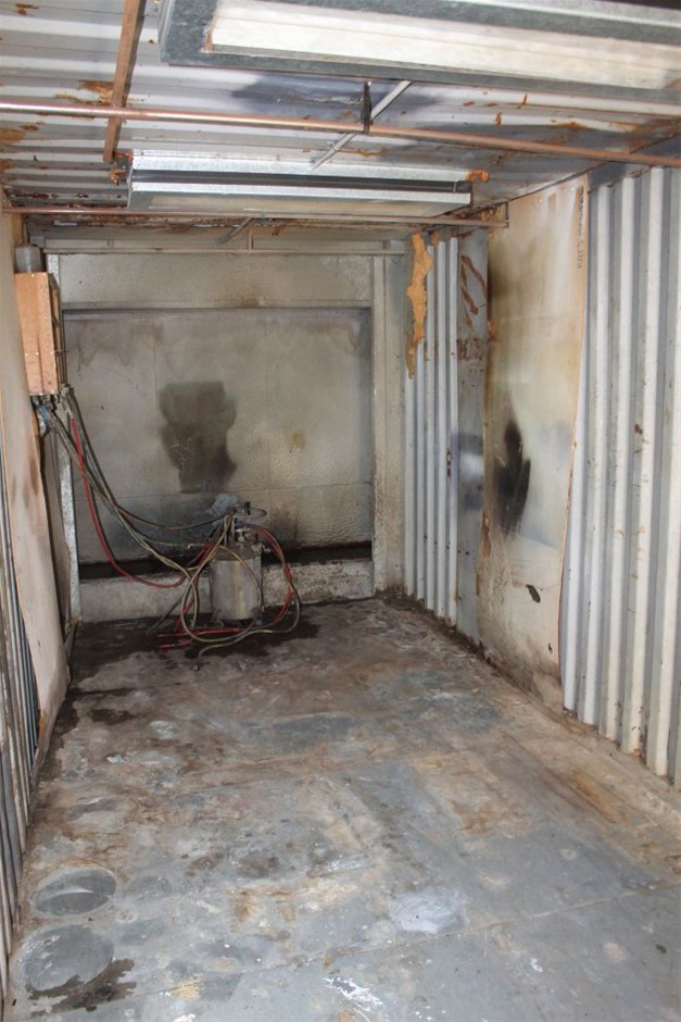 20 foot shipping container spray booth conversion Auction (00535036654
