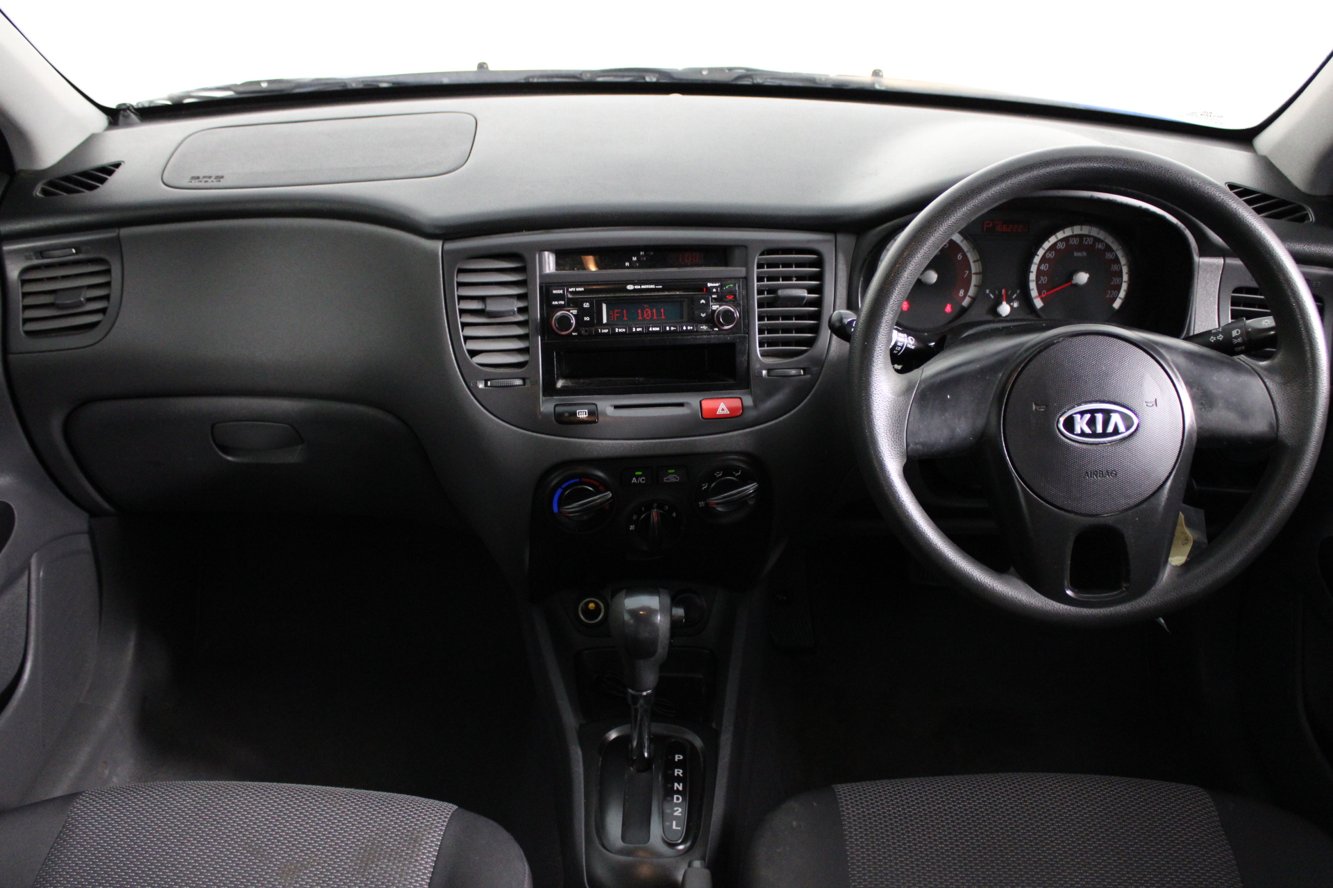 Kia rio jb 2010