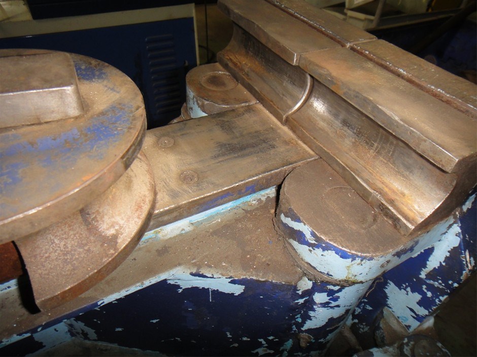 Exhaust tube bender with dies up to about 2.5 inches Auction (0027
