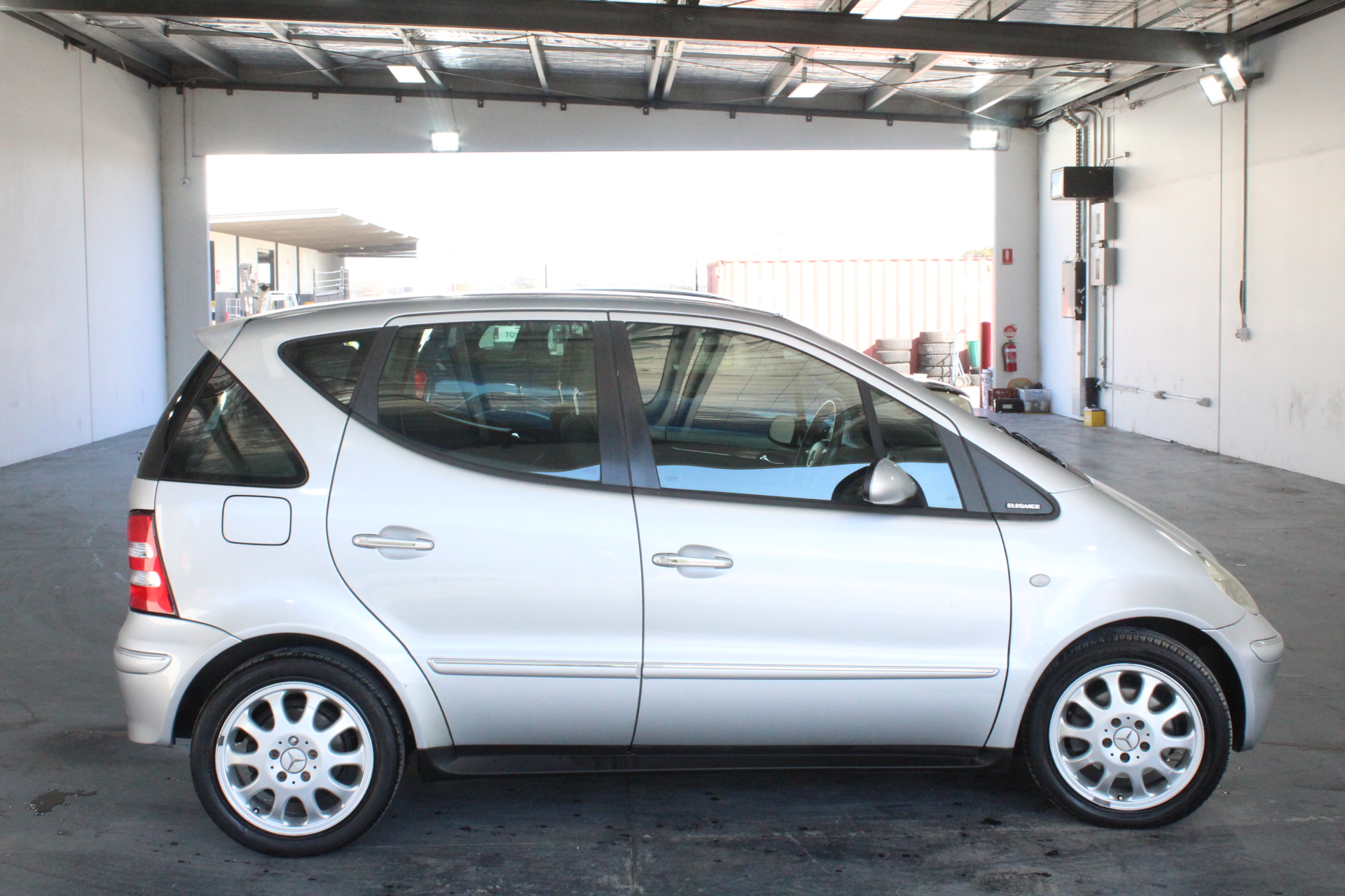 2002 Mercedes Benz A190 Elegance W168 Automatic Hatchback Auction (0001 ...