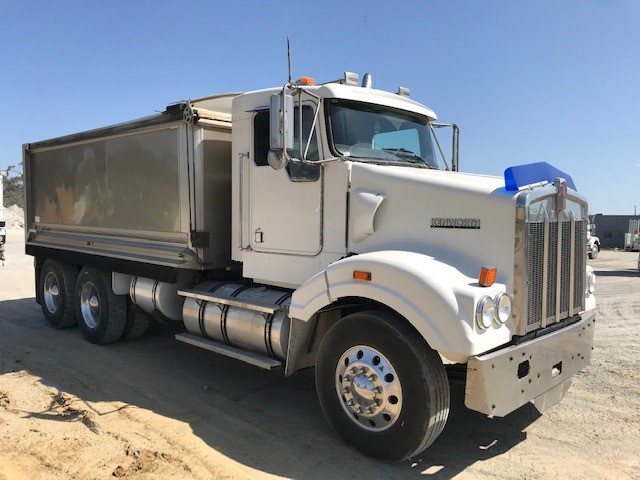 2007 Kenworth T404 SAR Tipper Truck Auction (0005-3016167) | Grays ...