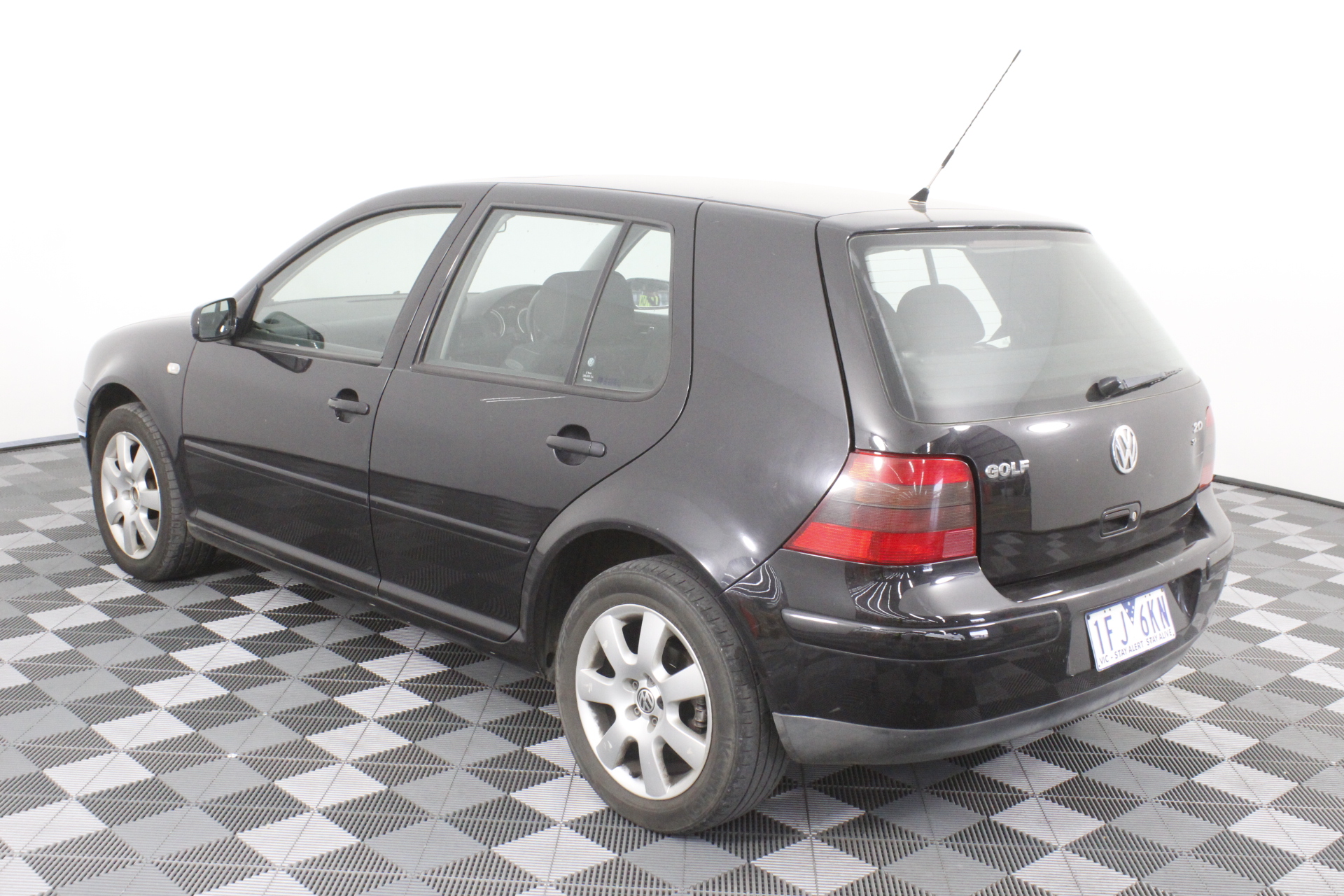 Volkswagen golf 2003
