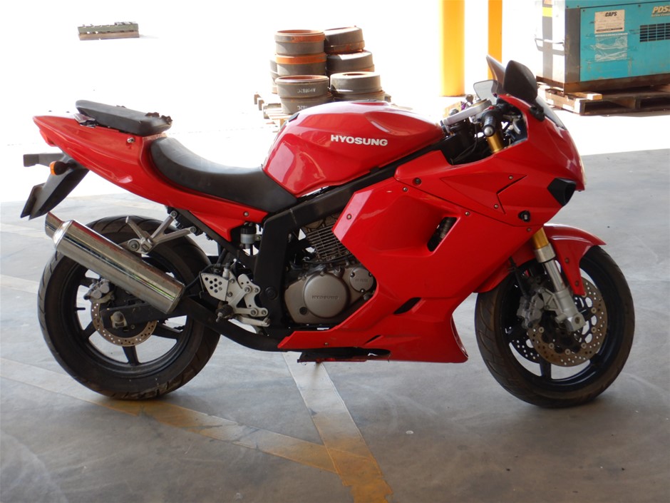 06 Hyosung Gt250r 2 Seater Road Auction 0001 Grays Australia