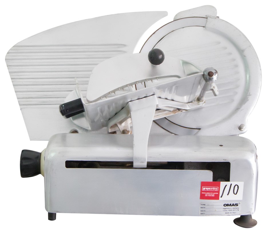 Omas Meat Slicer This 300mm gear driven slicer incorporates f Auction