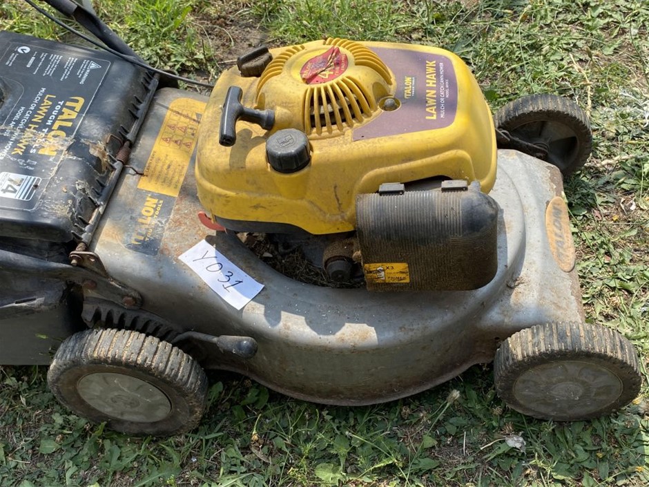 Talon Lawn Hawk 400, 4 stroke Mower with Catcher Complete, Untested