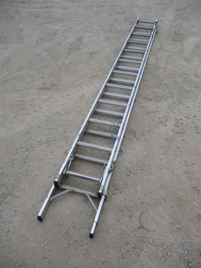 Lofty 120kg Aluminium Extension Ladder Auction (0009-3016875) | Grays ...