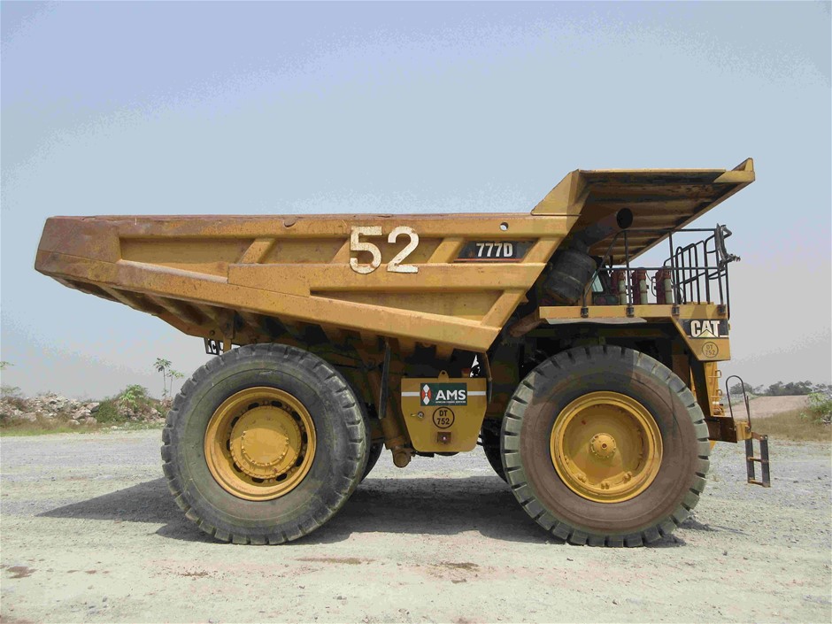 2005 Caterpillar 777D Rigid Dump Truck (DT752) Auction (0008-9014386 ...