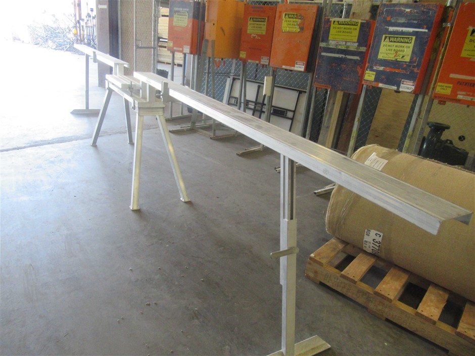 Drop Saw Bench, Aluminium Tommy Tucker Model Auction (00945040112) Grays Australia