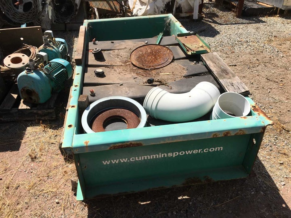 Plastic Fuel tank Approximately 500 litres capacity Auction (0010