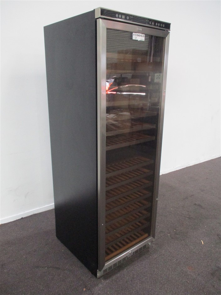 Delonghi DEWC155D Wine Fridge (Faulty) Auction (00057025829) Grays
