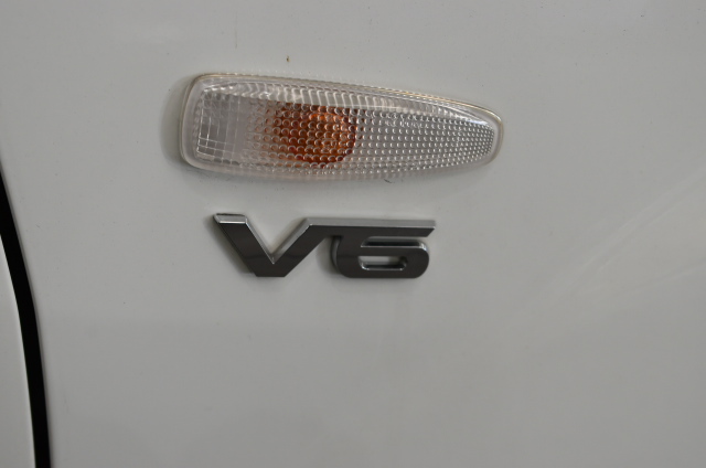 8mm Gorgeous Howlite Gemstones Crystal Beaded Bracelet