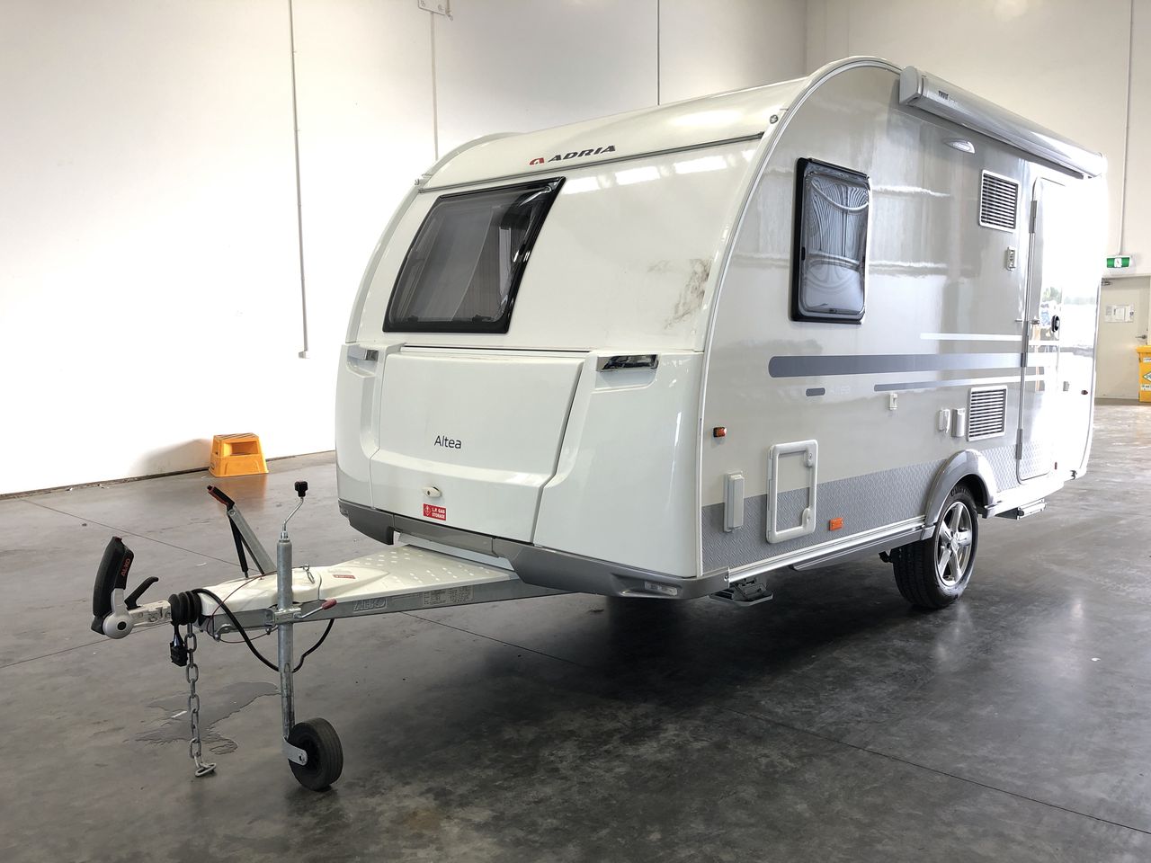 8mm Gorgeous Cherry Blossom Jasper Gemstones Beaded Bracelet