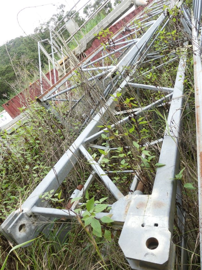 18K Gold-Filled Cuban Style Link Ring with Simulated Diamonds - Size 10