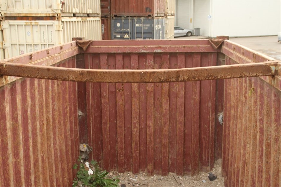 Elegant 18K Yellow Gold plated Simulated Diamond Necklace