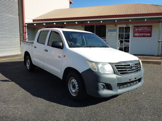 Flower Jade & Freshwater Pearl Gold Plated Drop Earrings