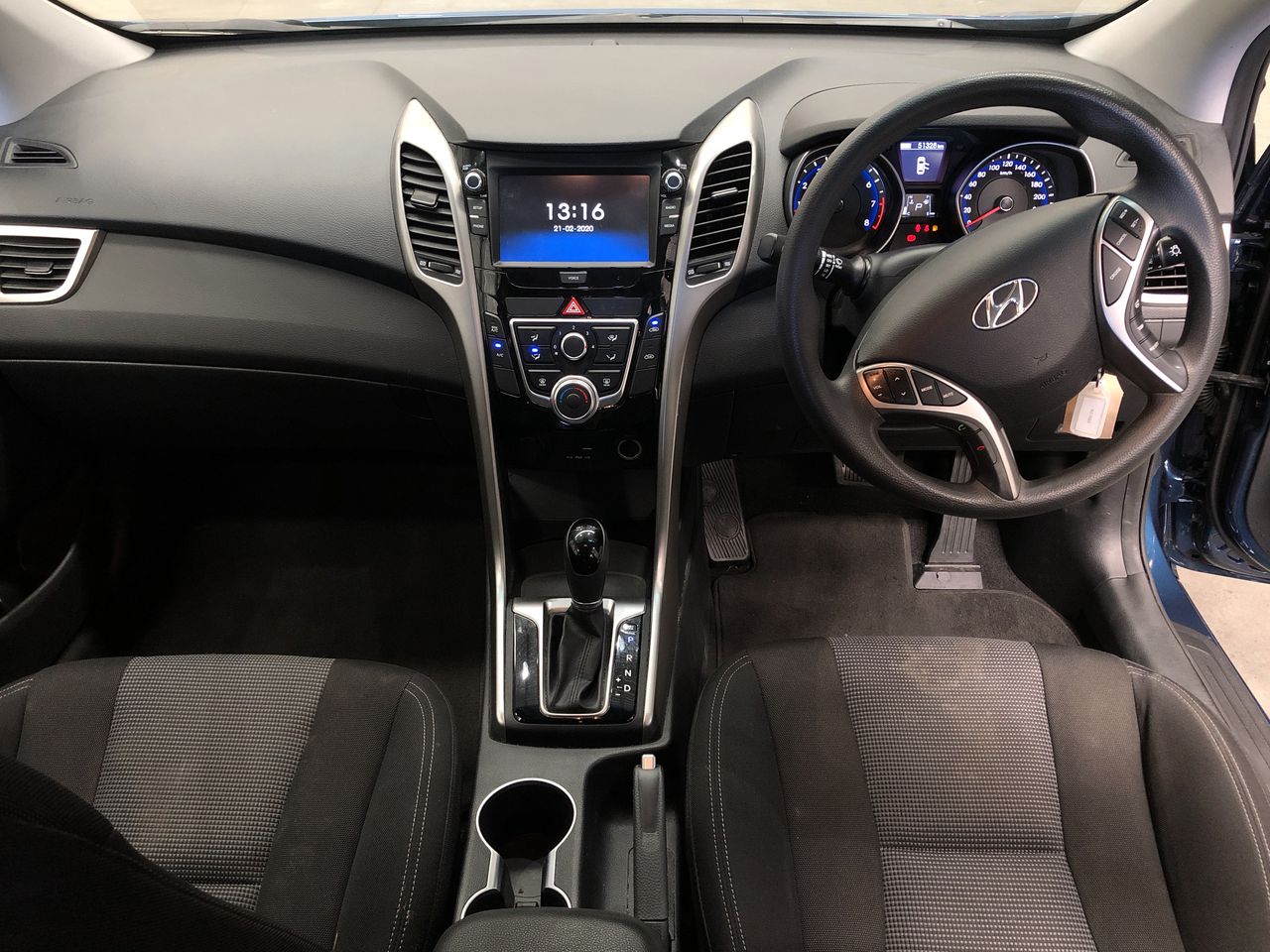 6mm Rose Quartz & Baroque Pearl Pendant Charm Bracelet