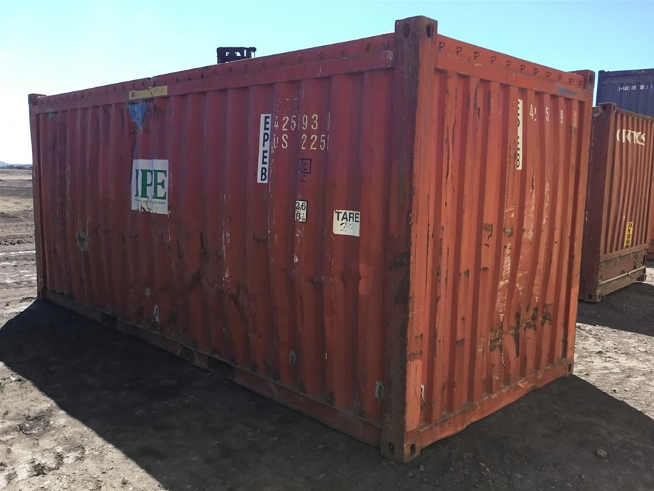 Floral Jade & Swarovski® Austrian Crystal Gold Plated Pendant Necklace