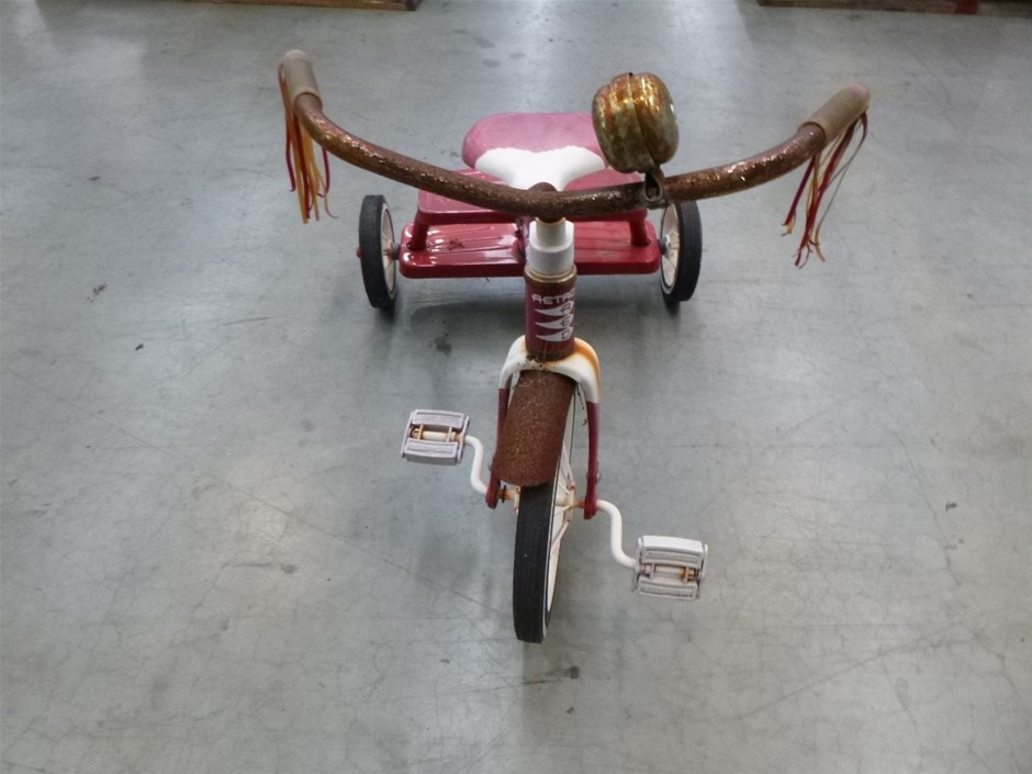 RIP CURL Women's Luxe Surf Pants - White, Size L RRP: $99.99.  Buyers Note