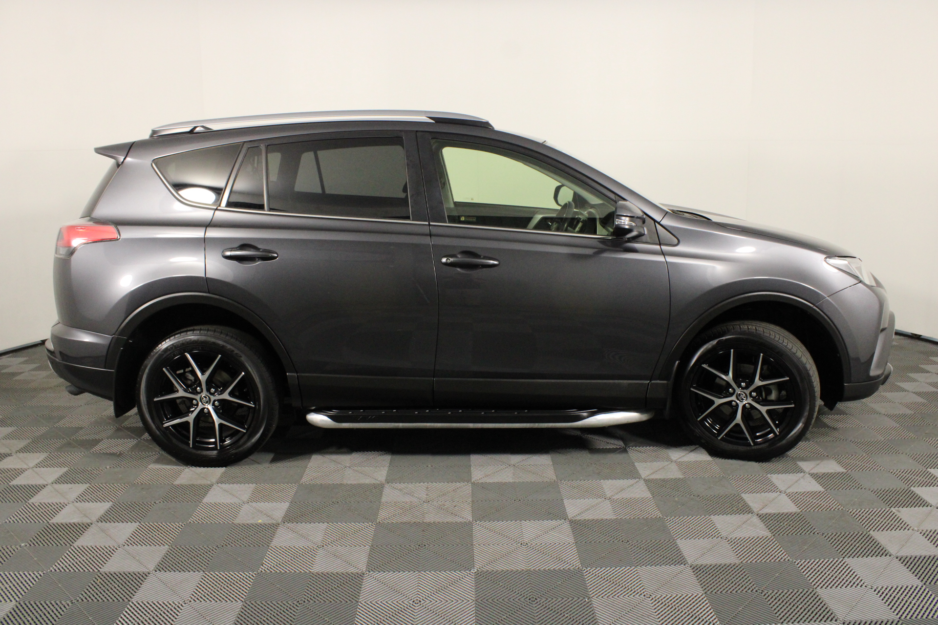 <p>Double Ended Pipe/bar Chamfering Machine</p>