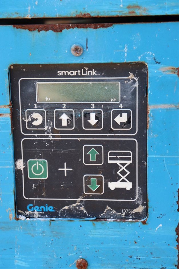 10mm Malaysia 'Jade' Quartz Gemstones Beaded Bracelet.