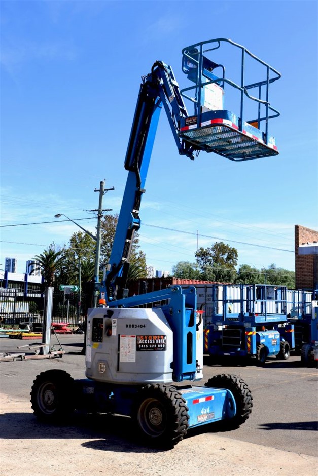 2011 Genie All Terrain Articulated Boom Lift Auction (00105041265) Grays Australia