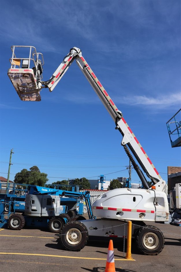 6-7mm White Pearl & Rhinestone Real 18k Gold Plated Bracelet