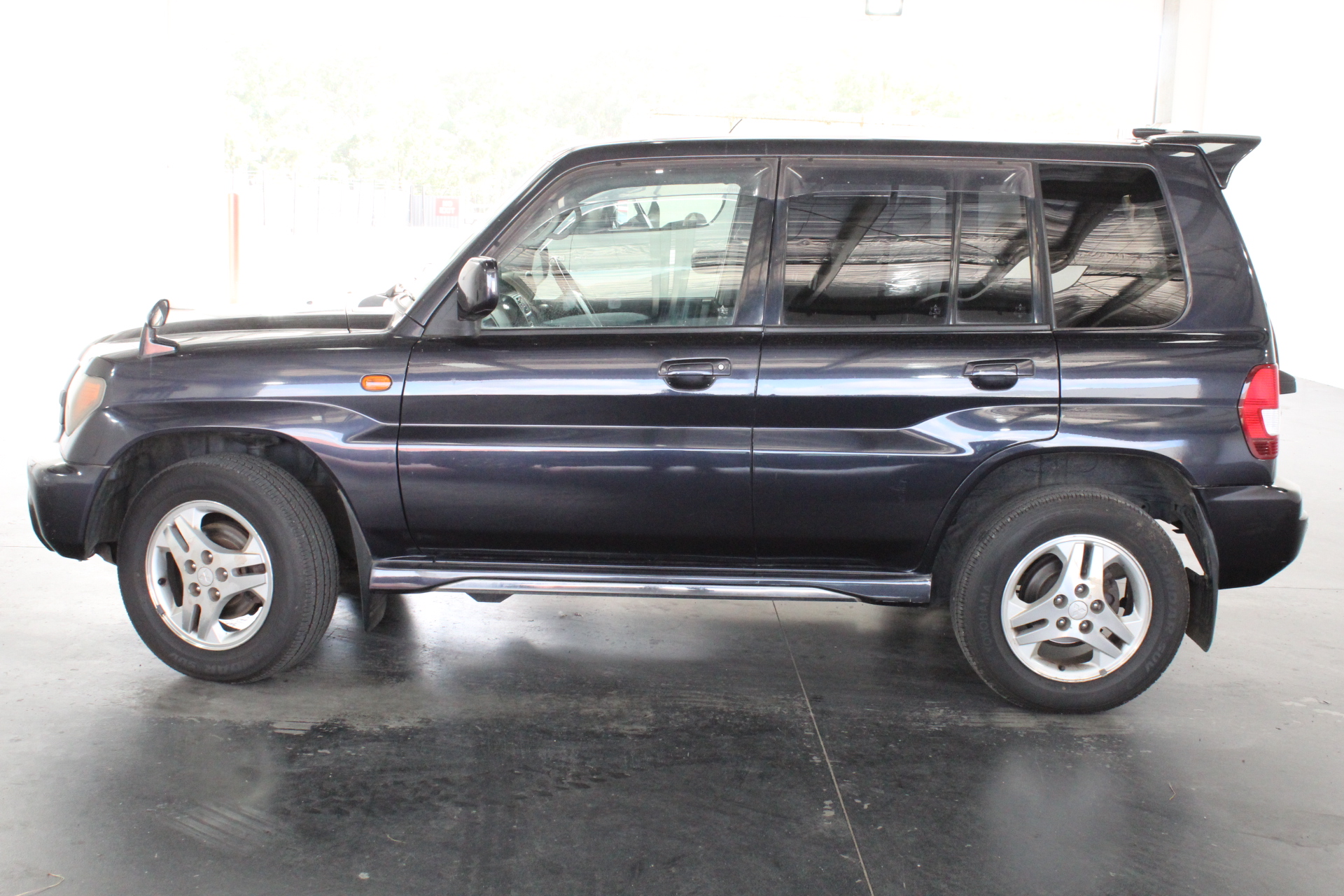 Cast Iron 200Lb Anvil (Unused)